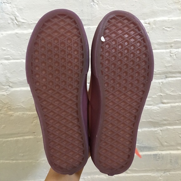 Vans Old Skool Slip On Pink Gum Sole Sneakers - Picture 3 of 6